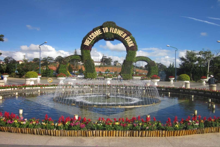 Vườn hoa thành phố Đà Lạt - Bộ sưu tập các loài hoa