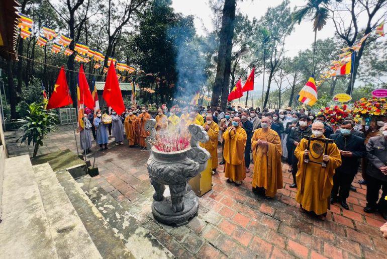 Chùa Chân Tiên – Điểm du lịch tâm linh nổi tiếng tại Hà Tĩnh