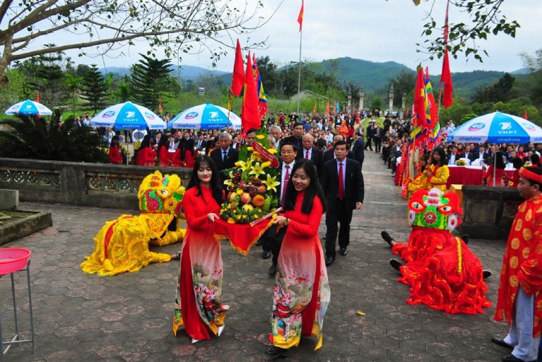 Lễ hội Hải Thượng Lãn Ông - Di sản văn hóa phi vật thể Hà Tĩnh