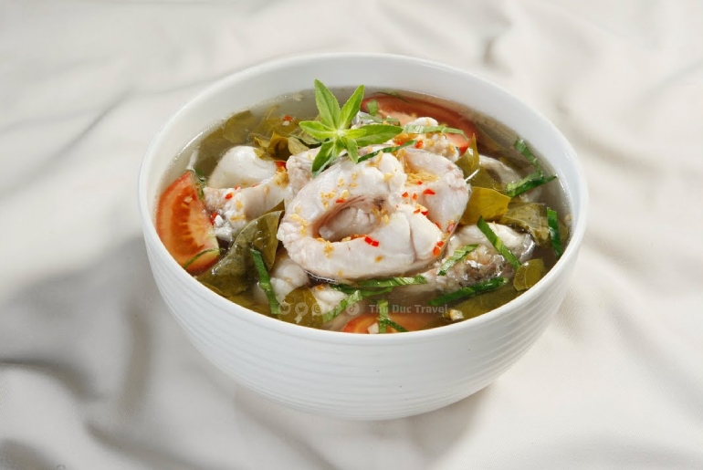 Canh chua lá giang – Hương vị dân dã của ẩm thực Đồng Nai