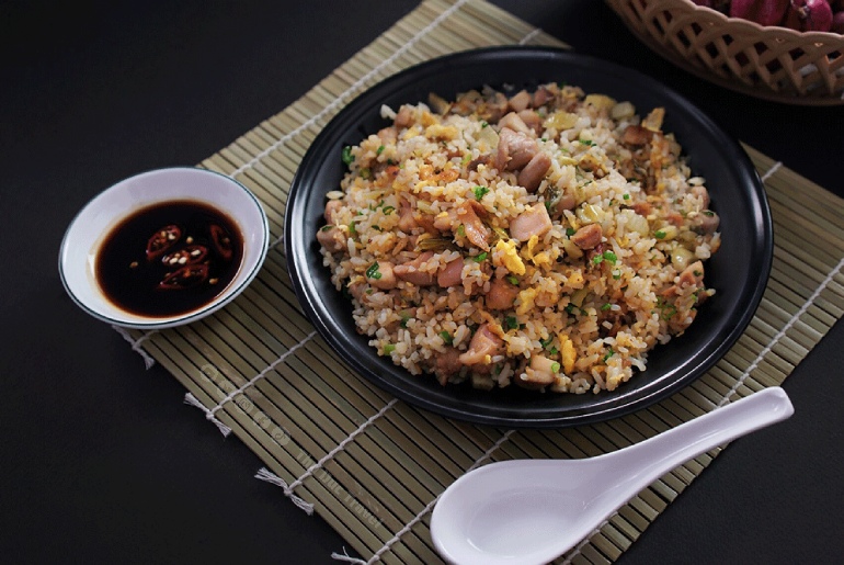 Cơm gà cá mặn – Hương vị mộc mạc của bữa cơm quê Đồng Nai