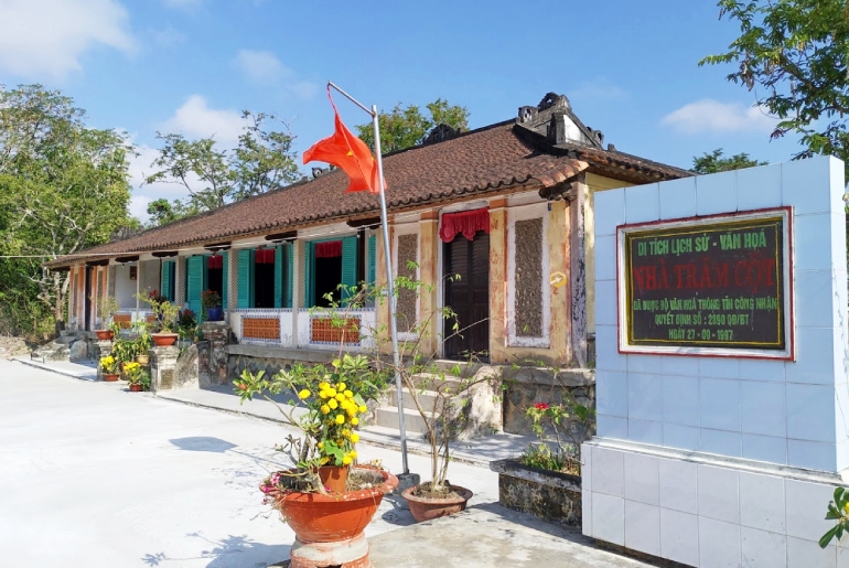 Nhà Cổ Trăm Cột Long An – Di Tích Lịch Sử Văn Hóa Quốc Gia