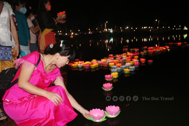 Lễ hội Bom Bóc (Óc Om Bóc) – Lễ Cúng Trăng của đồng bào Khmer Trà Vinh