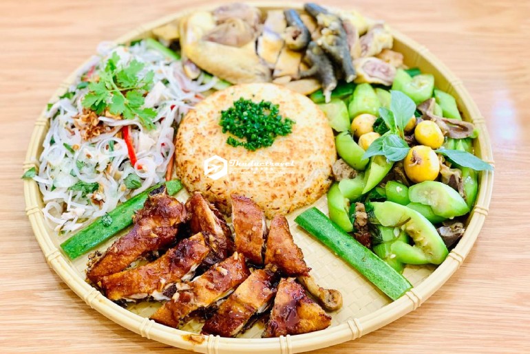 Cơm gà Phan Rang đặc sắc khi ghé đến Ninh Thuận bạn không nên bỏ qua