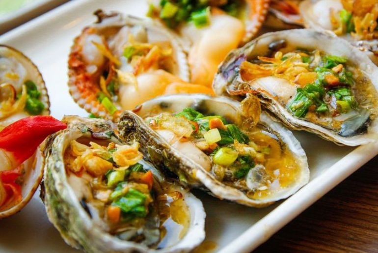 Hàu Sữa - Món đặc sản nổi tiếng nhất Đầm Ô Loan Phú Yên