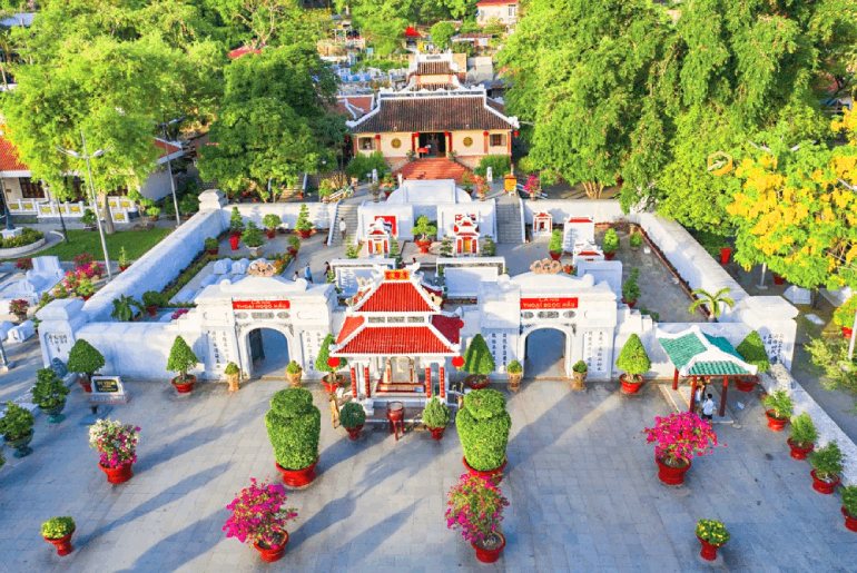 Tour Châu Đốc - Trà Sư - Miếu Bà - KDL Mỹ Luông - Vườn Hoa Sa Đéc 2 ngày 2 đêm
