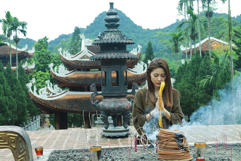 Chùa Hương I Tour Du Lịch Chùa Hương 1 ngày – Khởi hành hàng ngày