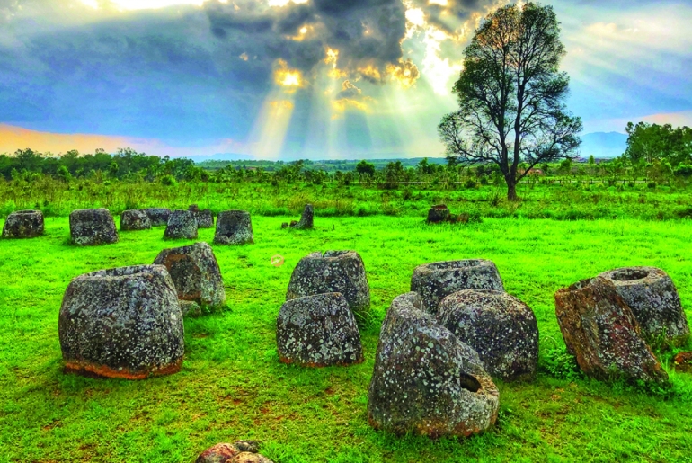 Tour du lịch Lào I Khám phá Vương Quốc Lào bằng Tàu Cao Tốc từ Hà Nội