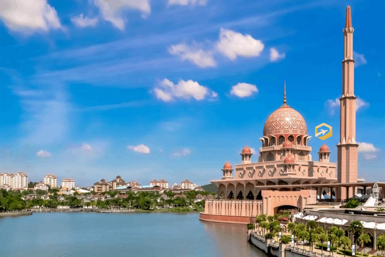 Tour du lịch Singapore - Malaysia - Indonesia 6 ngày 5 đêm máy bay