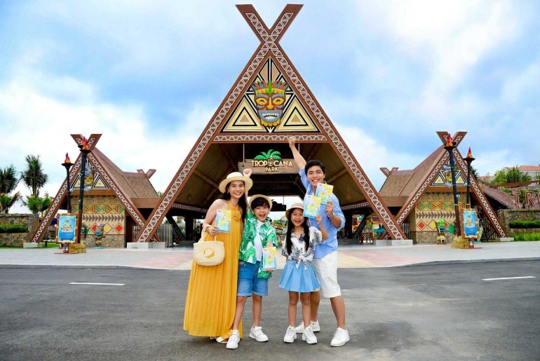 Tour Hồ Tràm - Bình Châu Minera - Tropicana Park 2 Ngày 1 Đêm