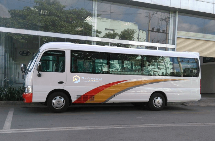 Huyndai County - vietintravel 1