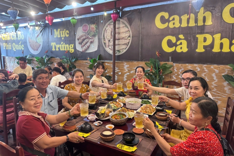 Khám Phá Đảo Ngọc Phú Quốc Cùng Đoàn Trung Tâm Y Tế TT U Minh