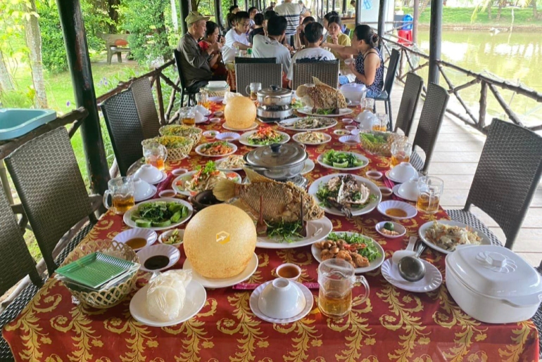 Du lịch Tiền Giang I Tour du lịch Tiền Giang - Cồn Thới Sơn - Bến Tre 1 ngày